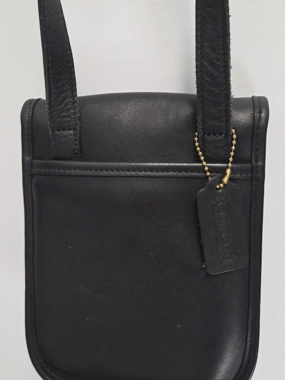 Vintage Coach Small Sidepack (#9978) Black Leather Crossbody Brass Turnlock